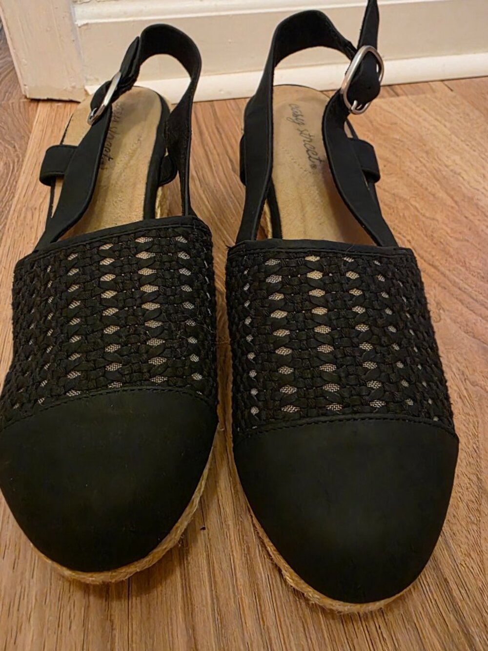 Easy Street Black Espadrille Wedge Slingback Sandals Size 9M Woven Mesh